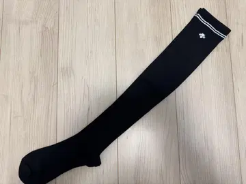 데상트 골프 양말 니하이 삭스