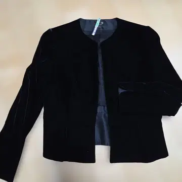 TOCCA 노카라 벨로아 자켓 블랙 사이즈 0