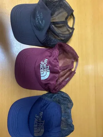 THE NORTH FACE 캡 3개 + adidas 비니, 캡