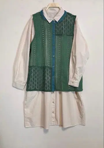 레이어드 스타일 원피스 그린과 화이트