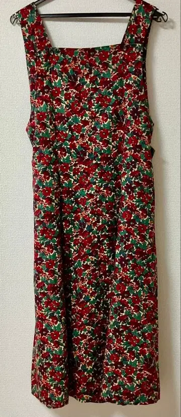 LIBERTY 미니 꽃무늬 오버롤 스커트