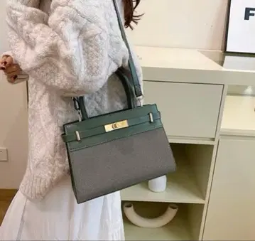 엘레강트한 그레이와 그린의 투톤 백