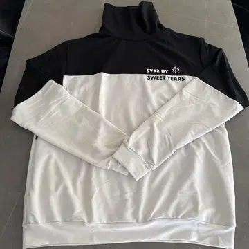 SY32 BY SWEET YEARS 하이넥 긴팔 티셔츠