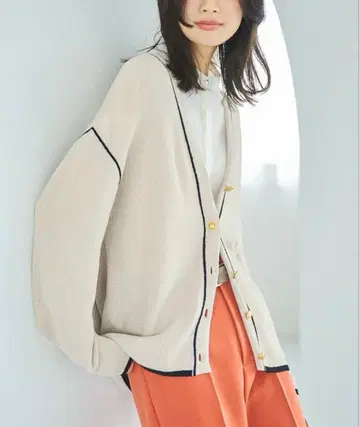 LOUNIE 베이지 가디건 V넥