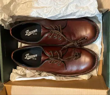 대너 가죽 신발