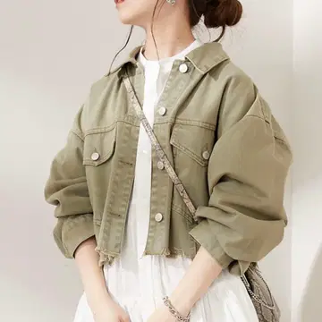 Chico 올리브 그린 크롭 자켓