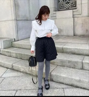 trefle 블랙 퀼팅 숏팬츠 사이즈 F