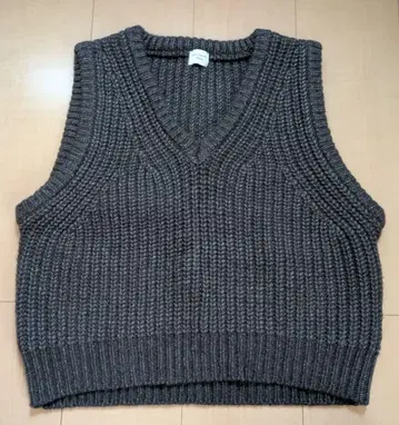 URBAN RESEARCH DOORS 다크 그레이 니트 베스트