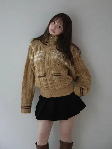 andmary AM1524 Mary knit cowichan