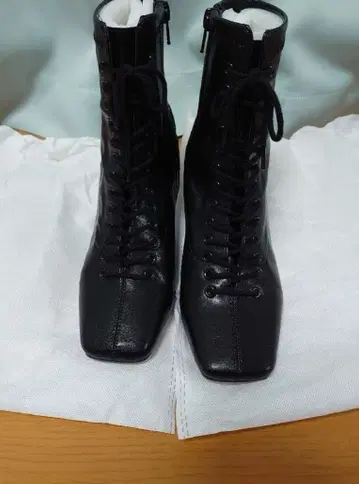 ORiental TRaffc 숏 레이스업 부츠