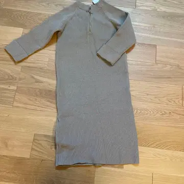 새상품 베이지 리브 니트 원피스