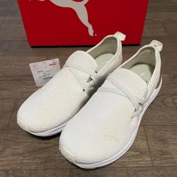 PUMA 플라울 화이트 스니커즈 25cm