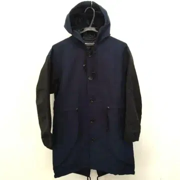 유니클로 x JW 앤더슨 모즈 코트