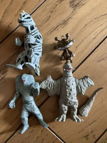 울트라 괴수 울트라맨 4개