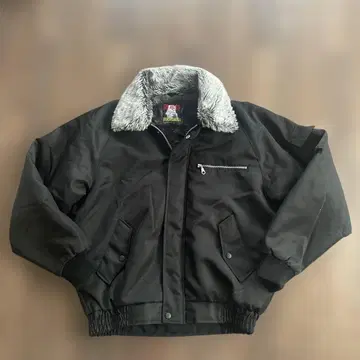 새상품급 방한복 점퍼 파이롯트 점퍼 옷깃 보아 블랙 L