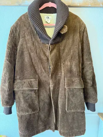 레어 goodenough 돈키 코트 새상품급