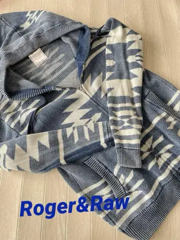 미사용 새상품 Roger&Raw 로저&로우 네이티브 오르테가 무늬 후드티