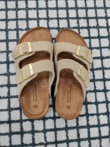 베이지 더블 스트랩 샌들 36