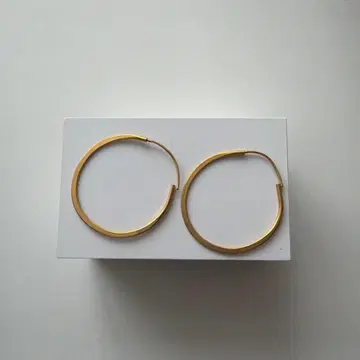 골드 후프 귀걸이 fog linen work
