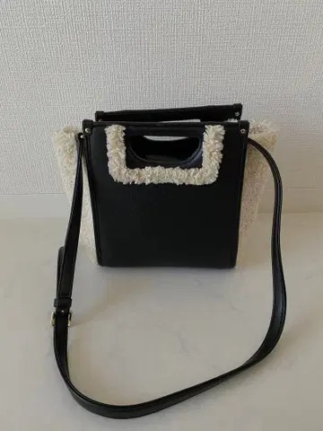 다이애나 핸드백