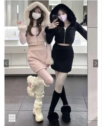 GRL 퍼 후드티 x 미니 스커트 웨트 셋업 핑크 속기모