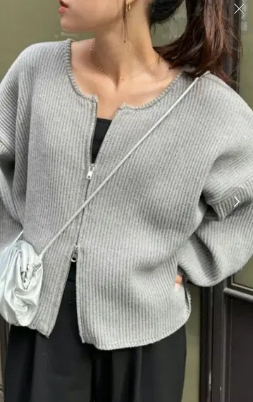 [새상품급] 스폰디쉬 더블 지퍼 니트 가디건