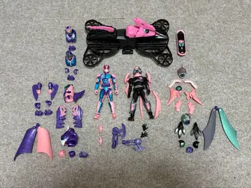 리바이스 리믹스 피규어 가면라이더 리바이 & 가면라이더 바이스 세트