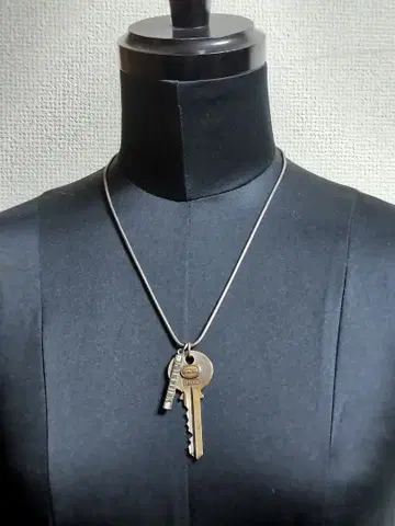 장 폴 고티에 목걸이 열쇠