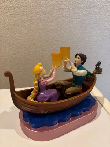 라푼젤 피규어 보트