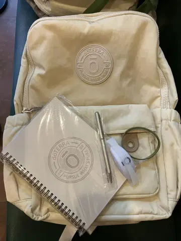 doTERRA 컨벤션 2025 백팩 노트 볼펜 포함