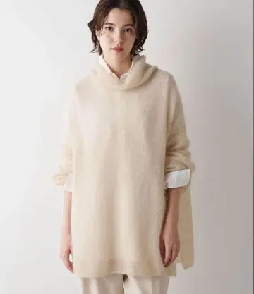 작년 윔 가젯 KID 모헤어 터틀넥 오버