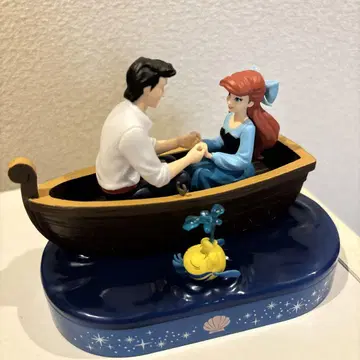아리엘 에릭 보트 피규어