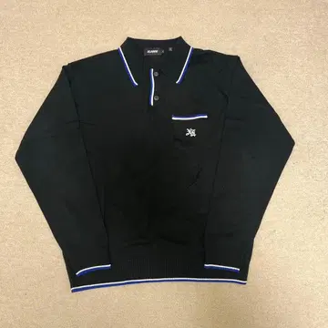 카라 부착 스웨터