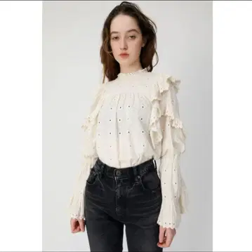 moussy 레이스 러플 블라우스 마우지