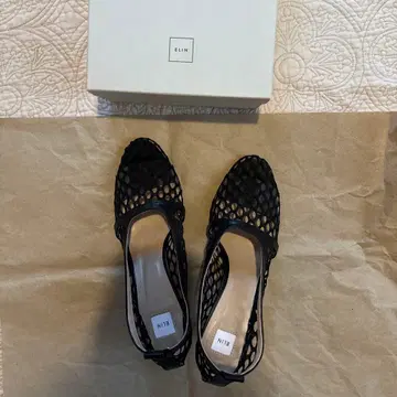 ELIN 블랙 메쉬 펌프스 N113