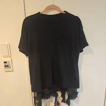 sacai 블랙 레이스 T셔츠 사이즈 2