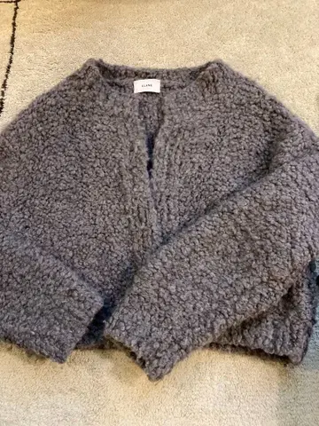 Clane 그레이 보아풍 니트 가디건 긴팔