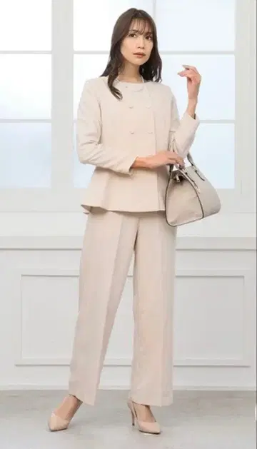 드레스라보 노카라 페플럼 상의 와이드 팬츠 2종 세트