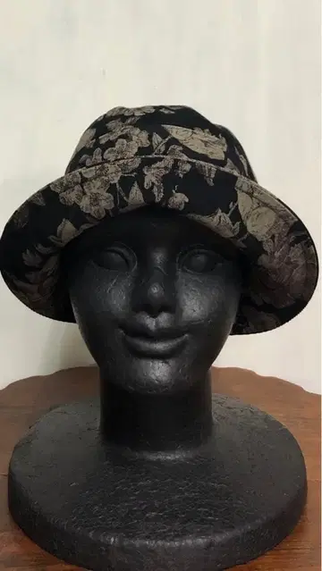 패션 여성용 핸드메이드 모자 크로셰 짙은 갈색 꽃무늬 신상