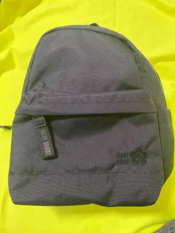 마리콴트 블랙 백팩