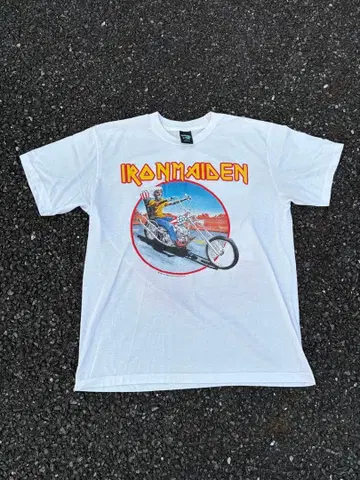 Iron Maiden Somewhere Back in Time T셔츠