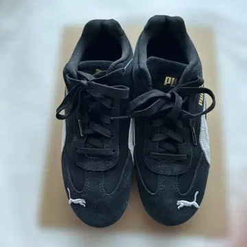 PUMA (푸마) SPEEDCAT (스피드캣) 스니커즈 블랙 화이트