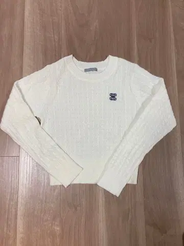 JILL by JILL STUART 아이보리 케이블 니트 스웨터 FR