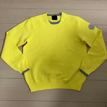 현행 판매상품 MOCO 골프웨어 울리 폴리에스테르 긴팔 크루넥 스웨터