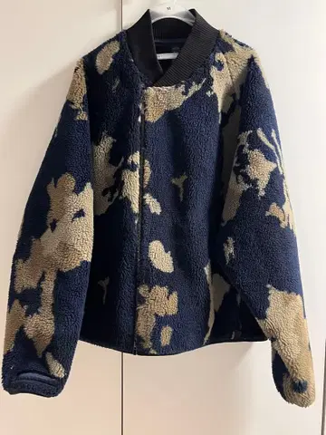 lululemon 플리스 자켓 Tokyo 한정판 베이지 카모플라쥬