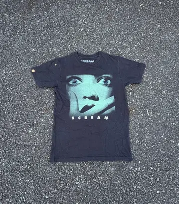 Scream 블랙 T셔츠 S 사이즈