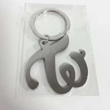 미사용 미개봉 TWICE 로고 키링 THIS IS FOR 싱가포르