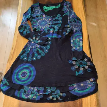 Desigual 네이비 긴팔 무릎 기장 원피스