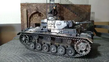 1/35 3호 전차 J형 지휘 전차 프라모델 완성품