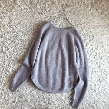 컨디션 최상 소에주 soeju 폭스 풀오버 니트